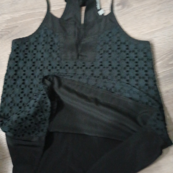 ATHLETA Black Sleeveless Women's Top - Picture 6 of 7